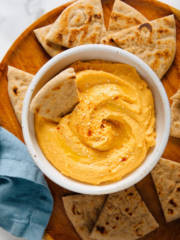sweet potato hummus with pita wedges