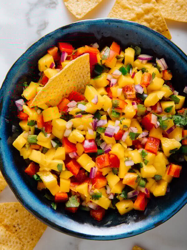 mango salsa with tortilla chips