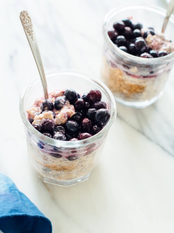 Learn how to make your own favorite overnight oats with this comprehensive guide! cookieandkate.com